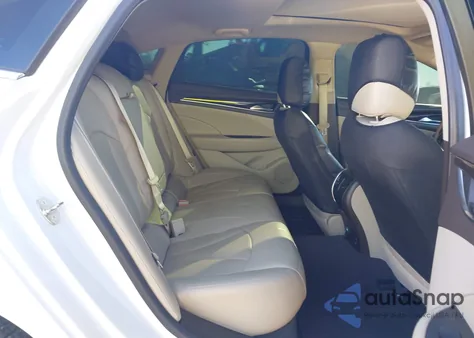 2017 Buick Lacrosse Premium z USA, uszkodzony, nr VIN 1G4ZS5SS7HU190828